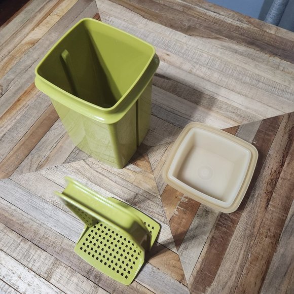 Tupperware Small Pick-A-Deli Pickle Keeper Olice Green Lid Insert 3 pc - Picture 5 of 6